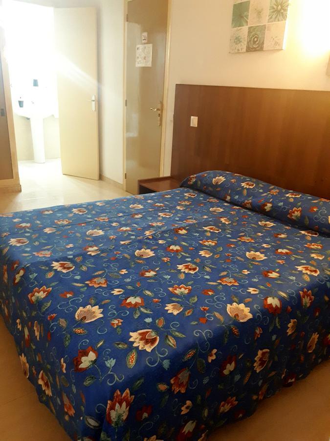 Hostal Margarita 皮内达德马尔 外观 照片