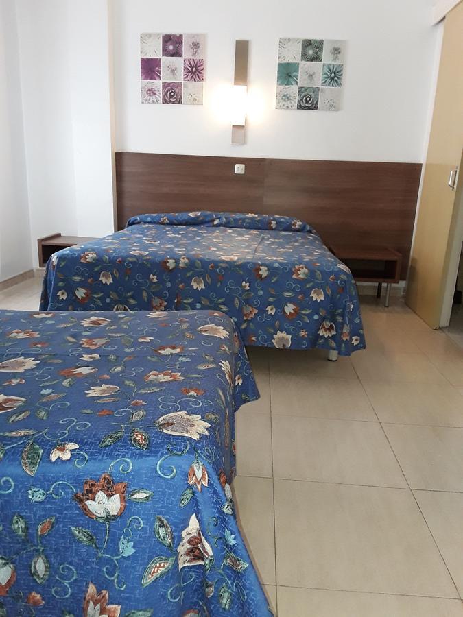 Hostal Margarita 皮内达德马尔 外观 照片